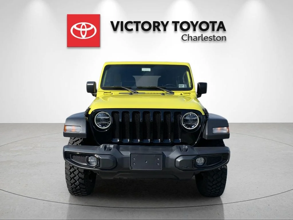 Used 2022  Jeep Unlimited Willys image 8
