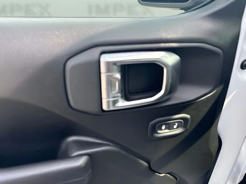 Used 2025 White Jeep Sport image 22