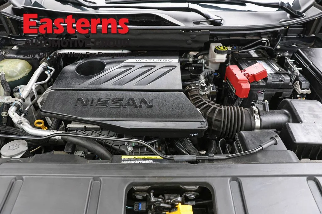 Used 2022 Black Nissan SV image 7