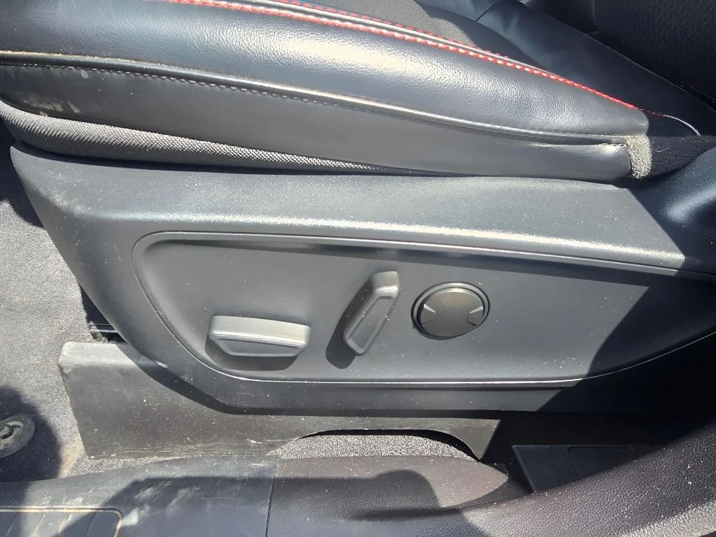 Used 2024 VAPOR BLUE METALLIC Ford ST-Line Select image 24