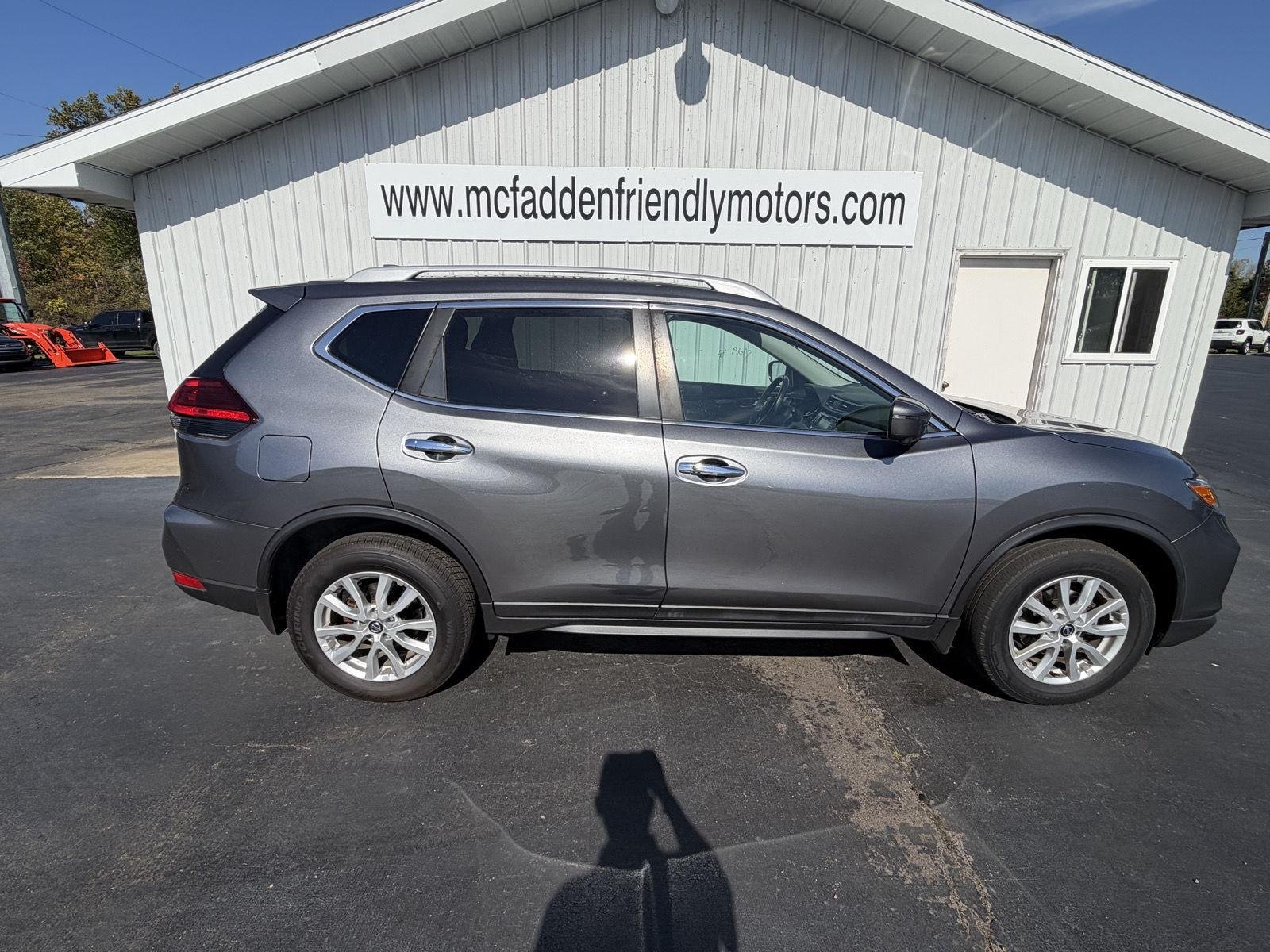 2017 Nissan Rogue SV