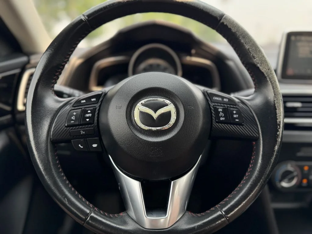 Used 2016 Deep Crystal Blue Mica Mazda i Touring image 13