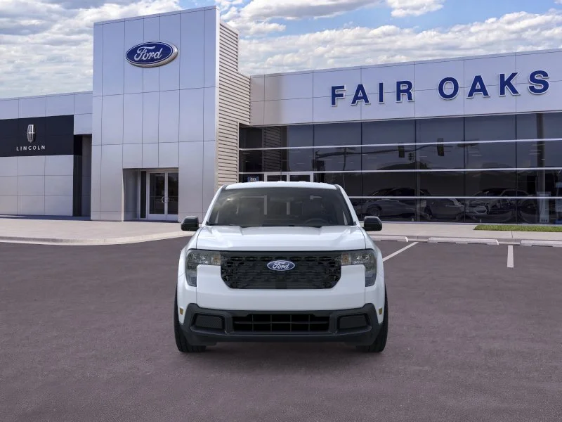 New 2026 Space White Metallic Ford XLT image 30