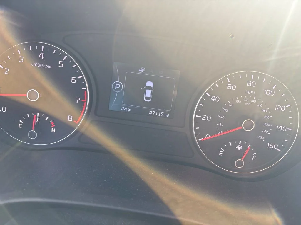 Used 2017 Purple Kia LX image 18