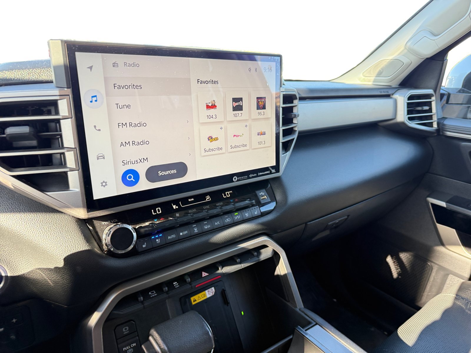 Used 2023 Pearl Toyota Limited image 12