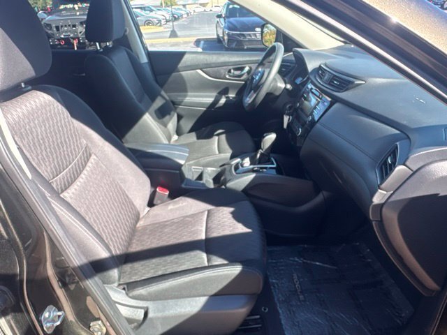 Used 2017 Black Nissan S image 24