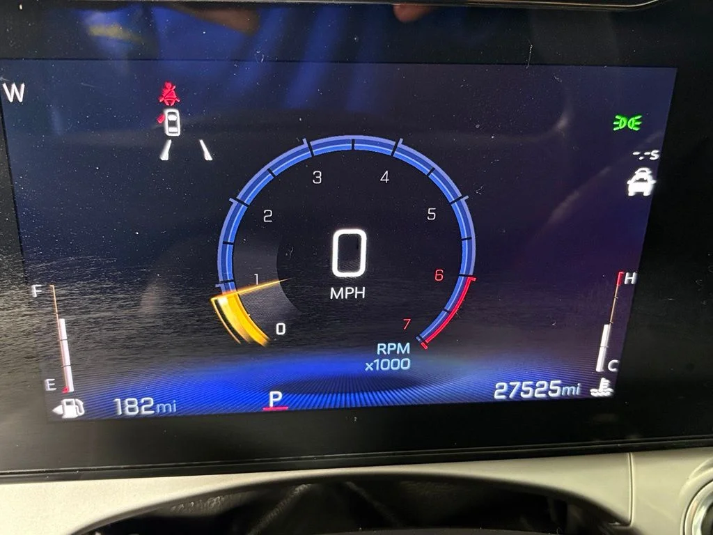 Used 2025 White Chevrolet LT image 25