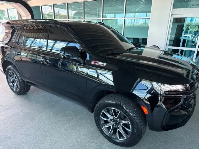 Used 2022 BLACK Chevrolet Z71 image 5