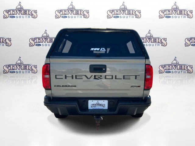 Used 2022 Beige Chevrolet ZR2 image 4