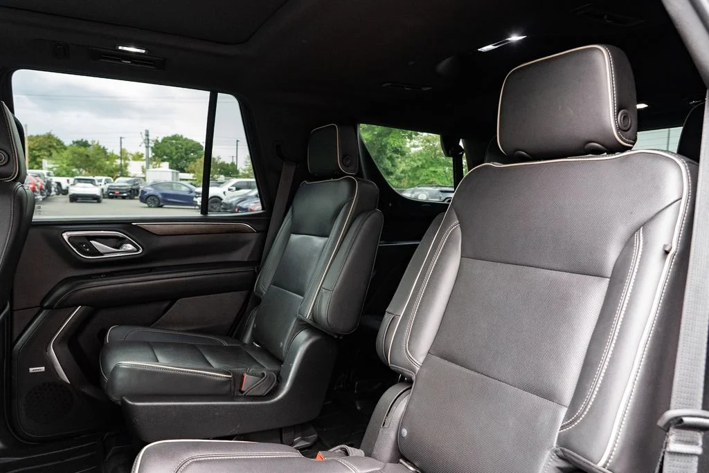 Used 2021 Gray Chevrolet Premier image 25