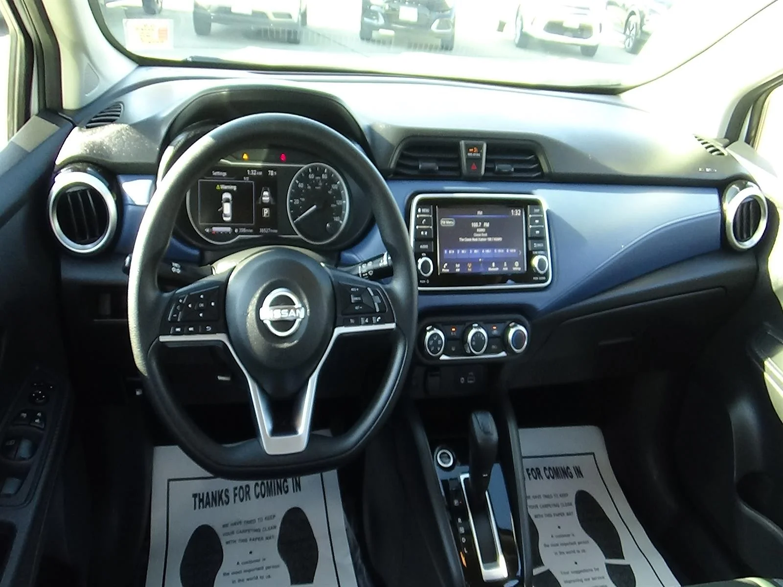 Certified Used 2025 Aspen White Tricoat (qac) Nissan SV image 11