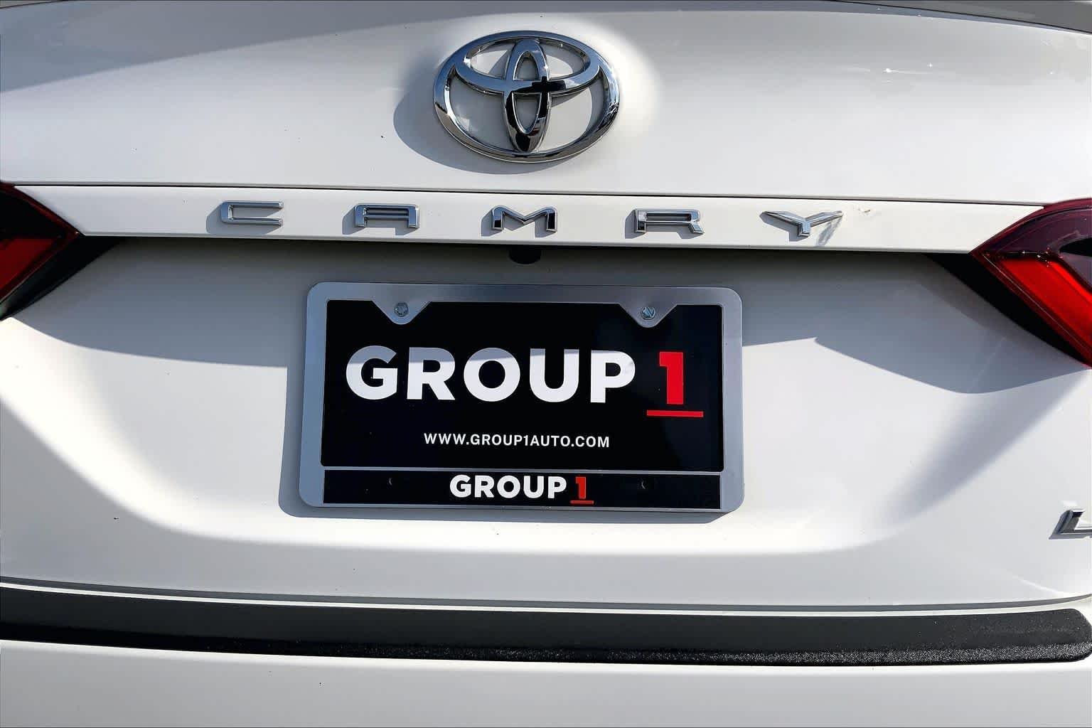 Used 2023 Ice Cap Toyota LE image 10