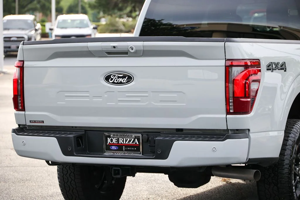 Used 2026 White Ford Lariat image 11