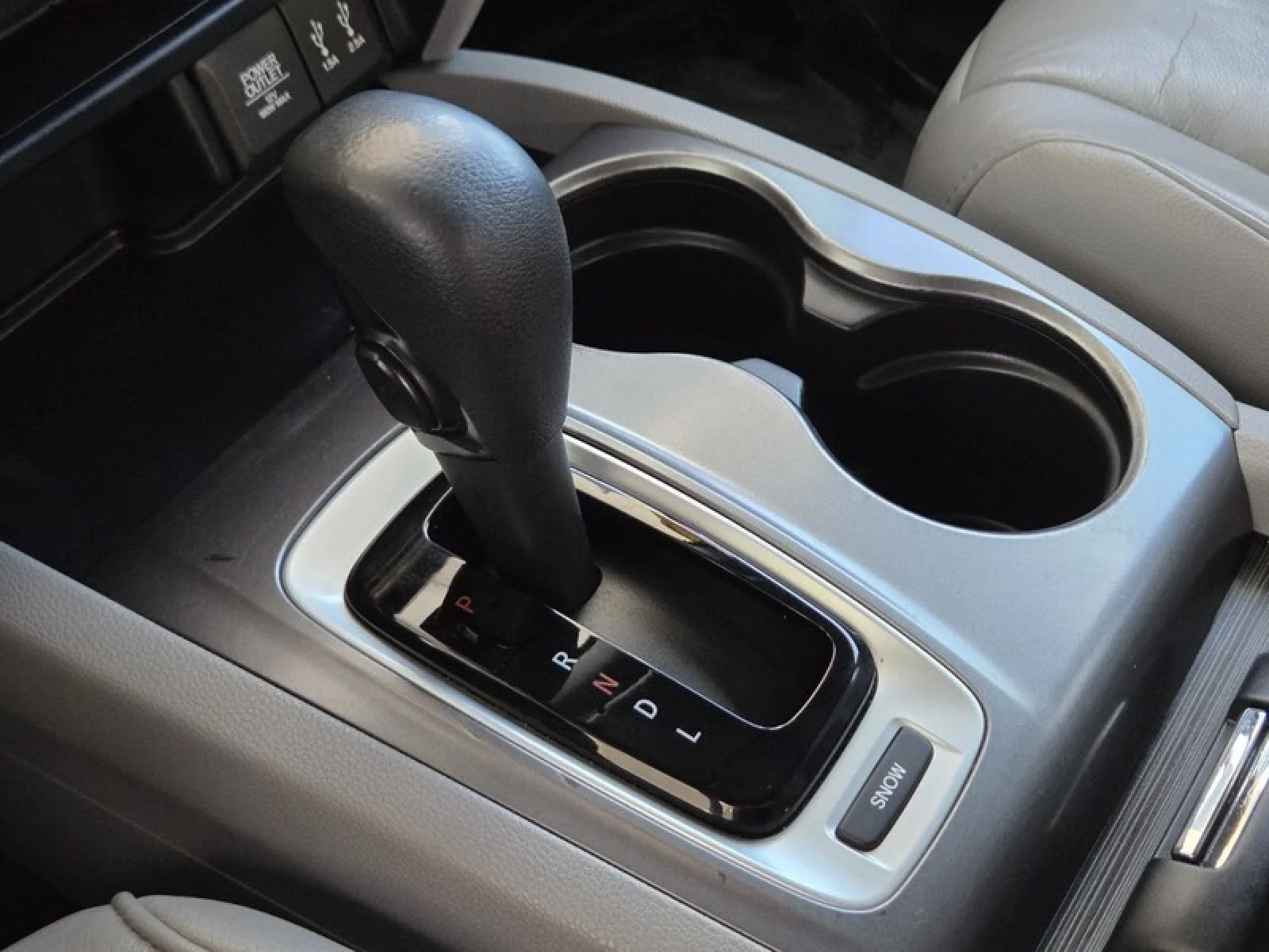 Used 2016 Obsidian Blue Pearl Honda EX-L image 34