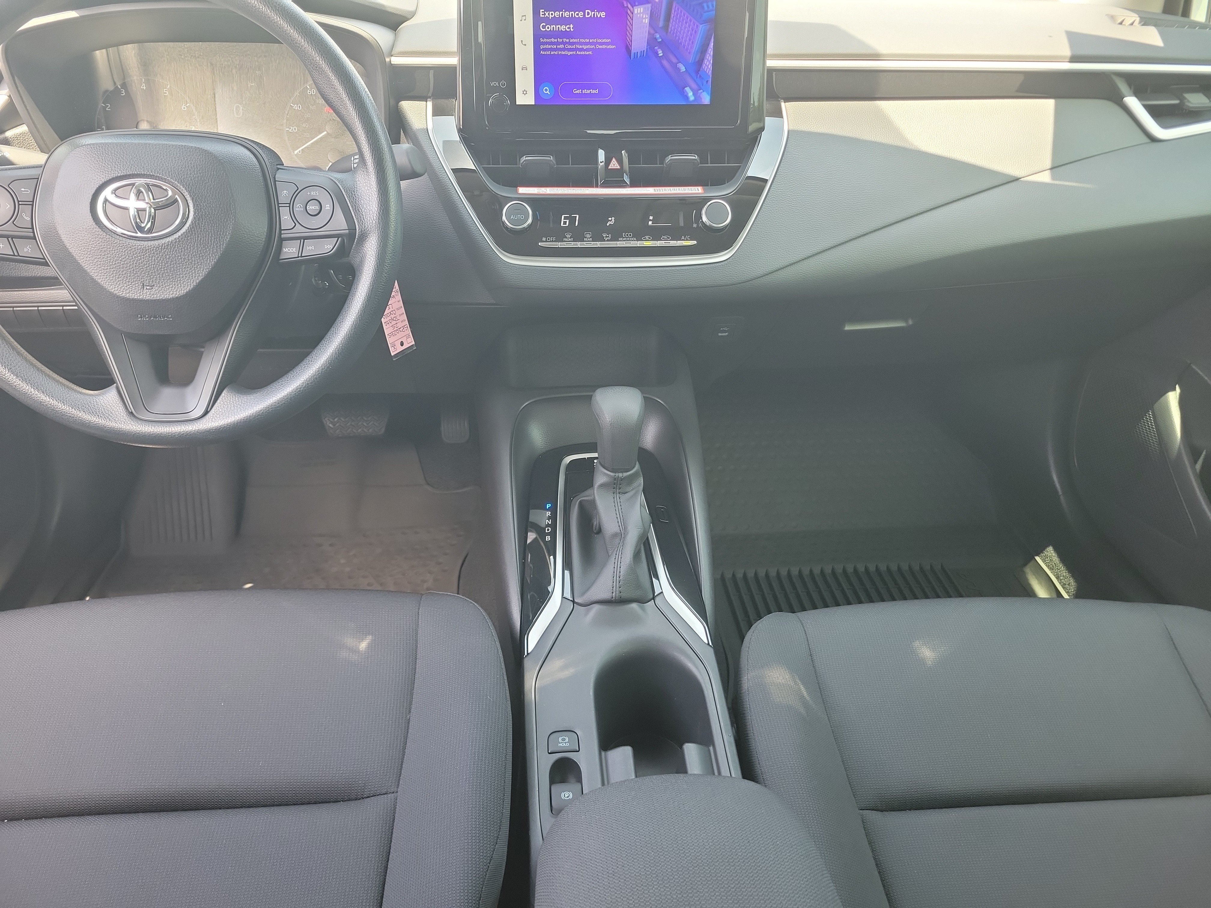 Used 2025 Pearl Toyota LE image 16