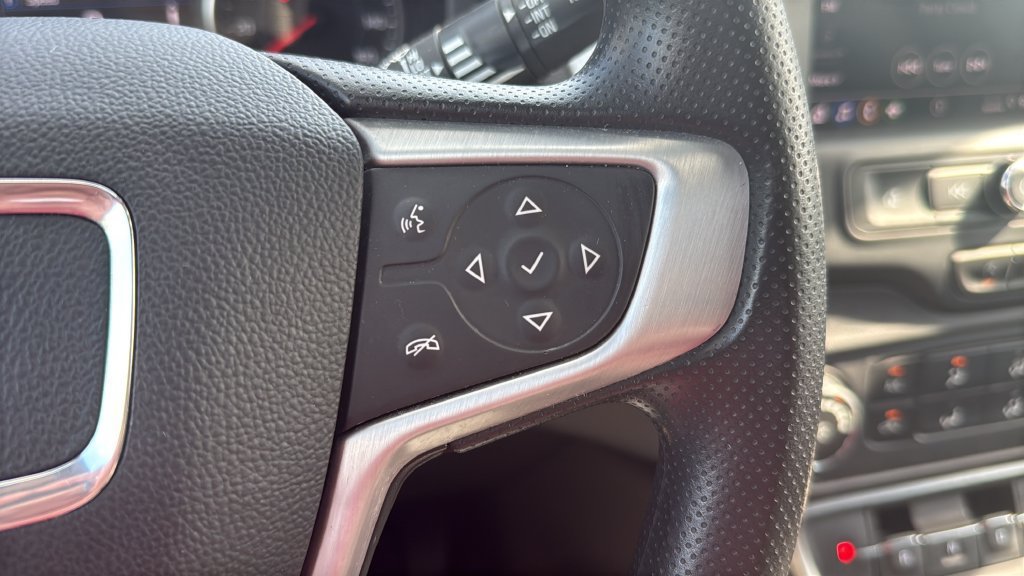 2024 GMC Terrain SLE - Photo 19