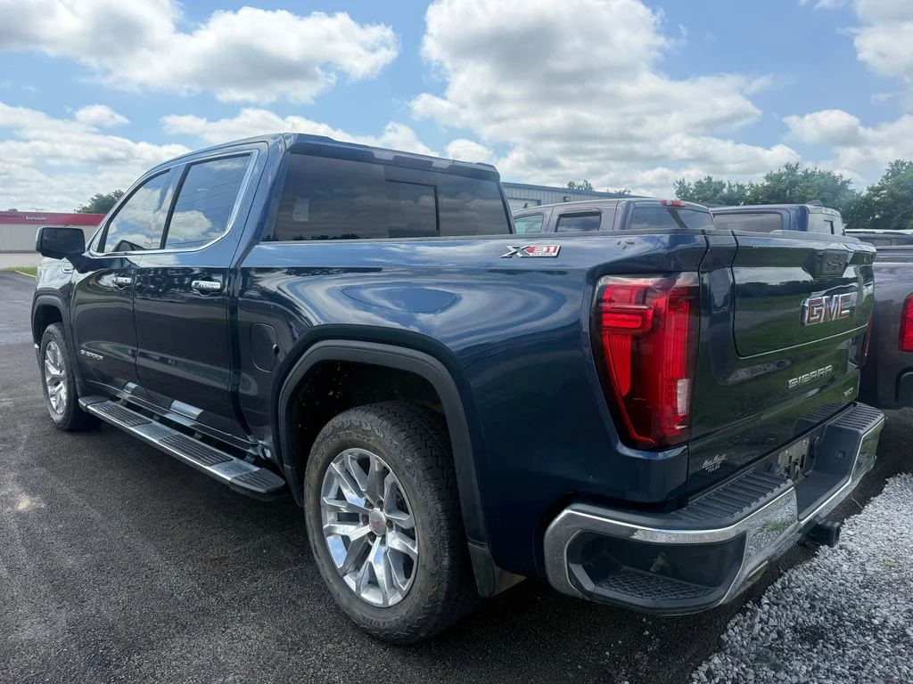 Used 2019 Blue GMC SLT image 12