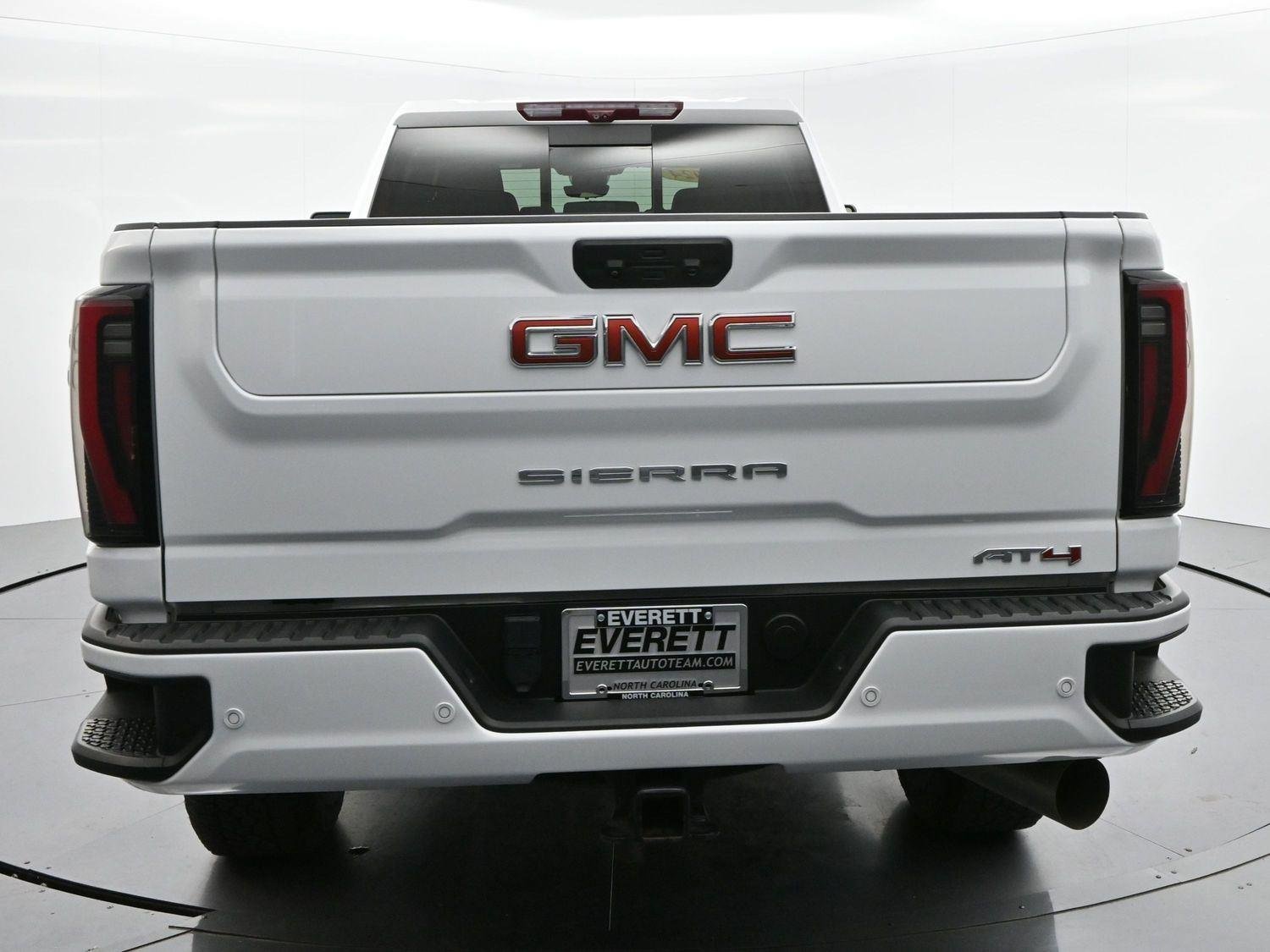 Used 2024 Summit White GMC AT4 image 6
