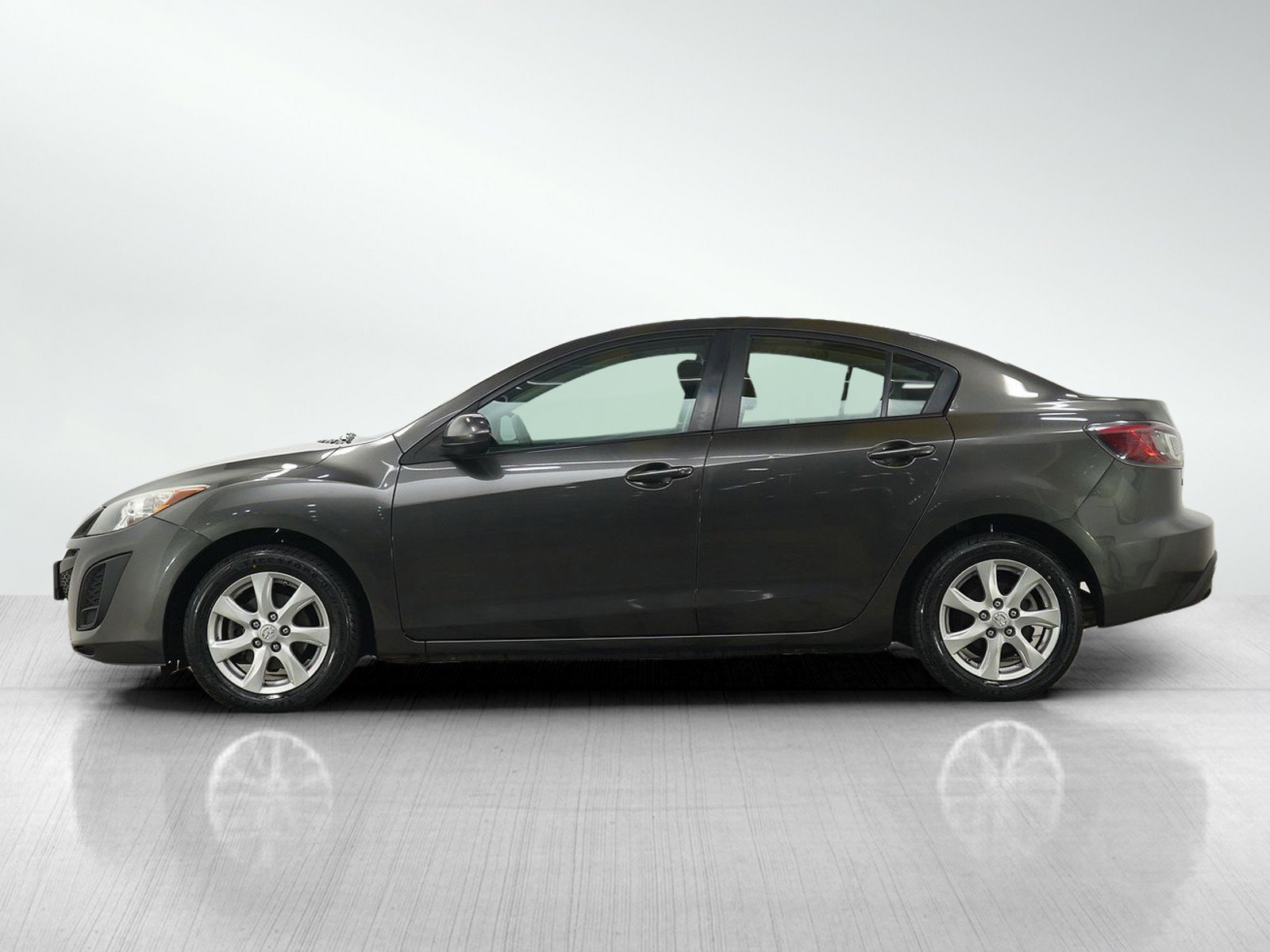 Used 2011 Mazda MAZDA3 i Touring with VIN JM1BL1VF7B1433301 for sale in Burnsville, Minnesota