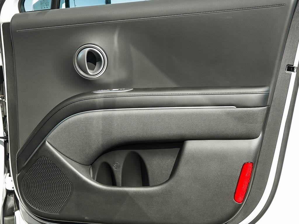 New 2026 Ecotronic Gray Pearl Hyundai Calligraphy AWD image 39