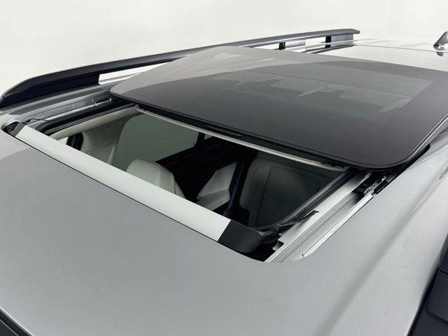 New 2027 Silver Hyundai Calligraphy AWD image 43