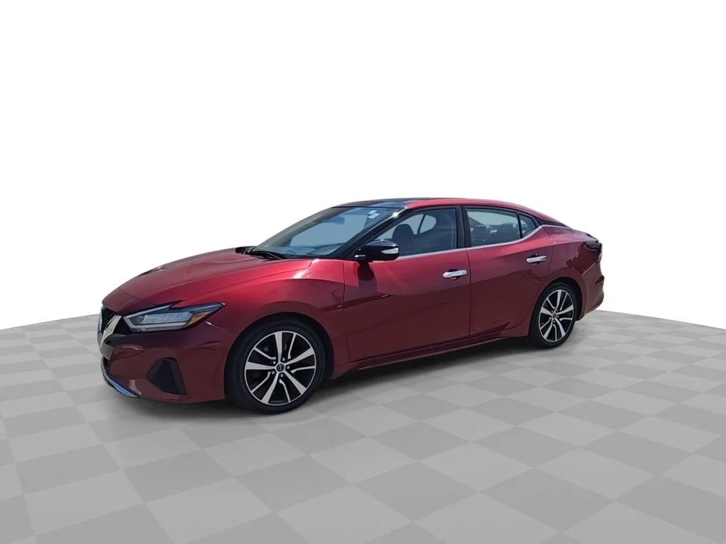 Used 2023  Nissan 3.5 SL image 4