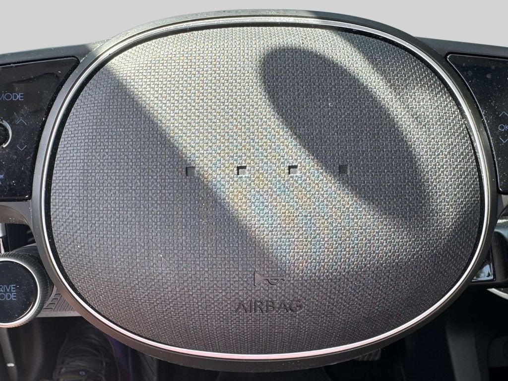 2023 Hyundai IONIQ 5 Limited - Photo 31