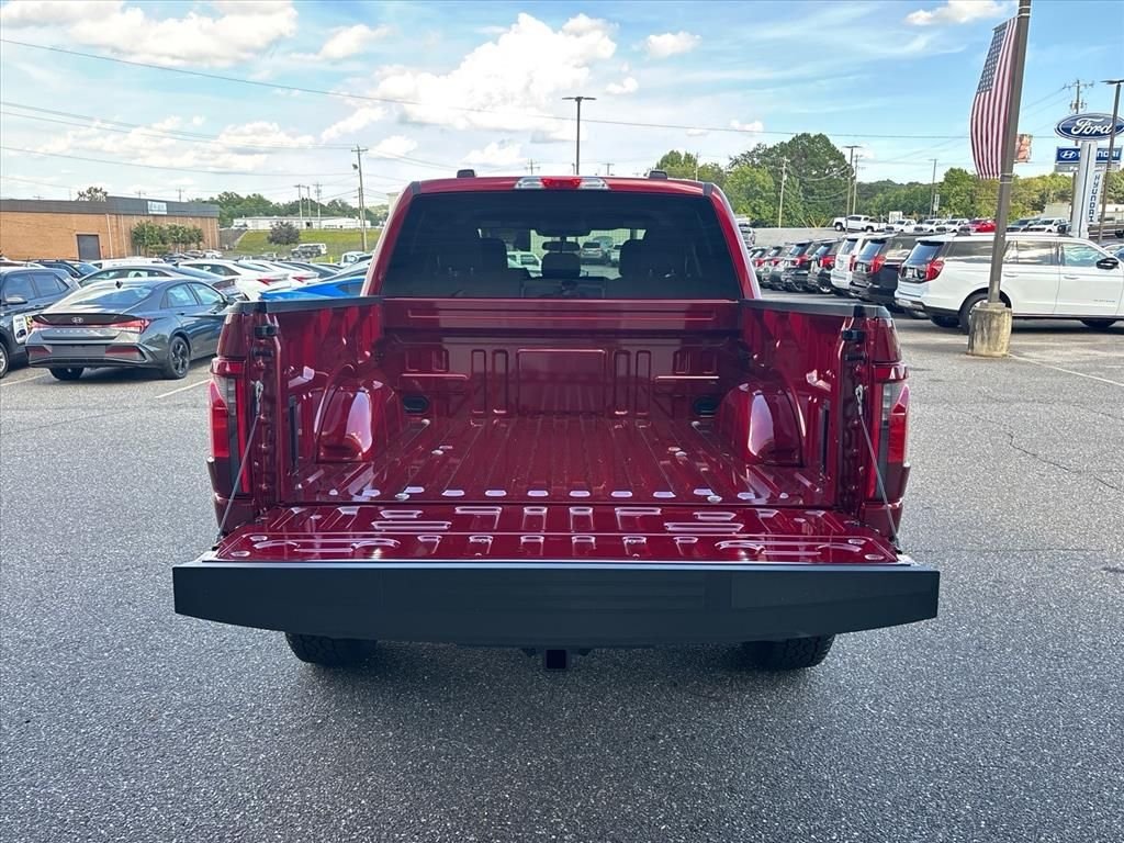 New 2026 Ruby Red Metallic Tinted Clearcoat Ford XLT image 3