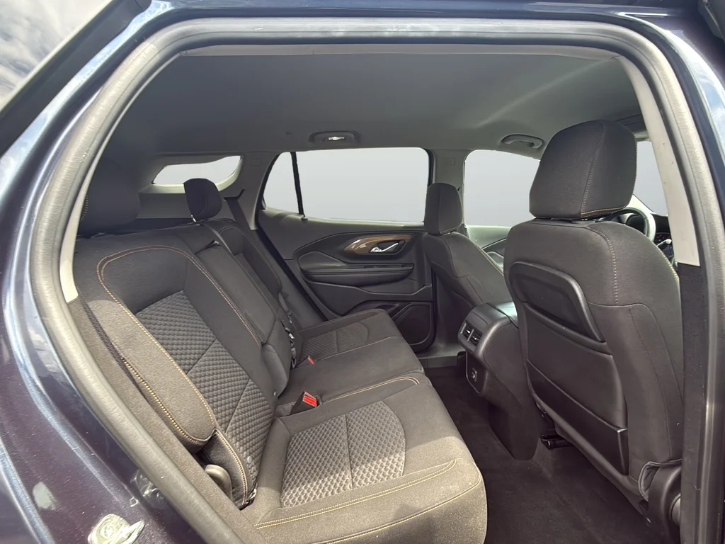 Used 2019 Blue GMC SLE image 10