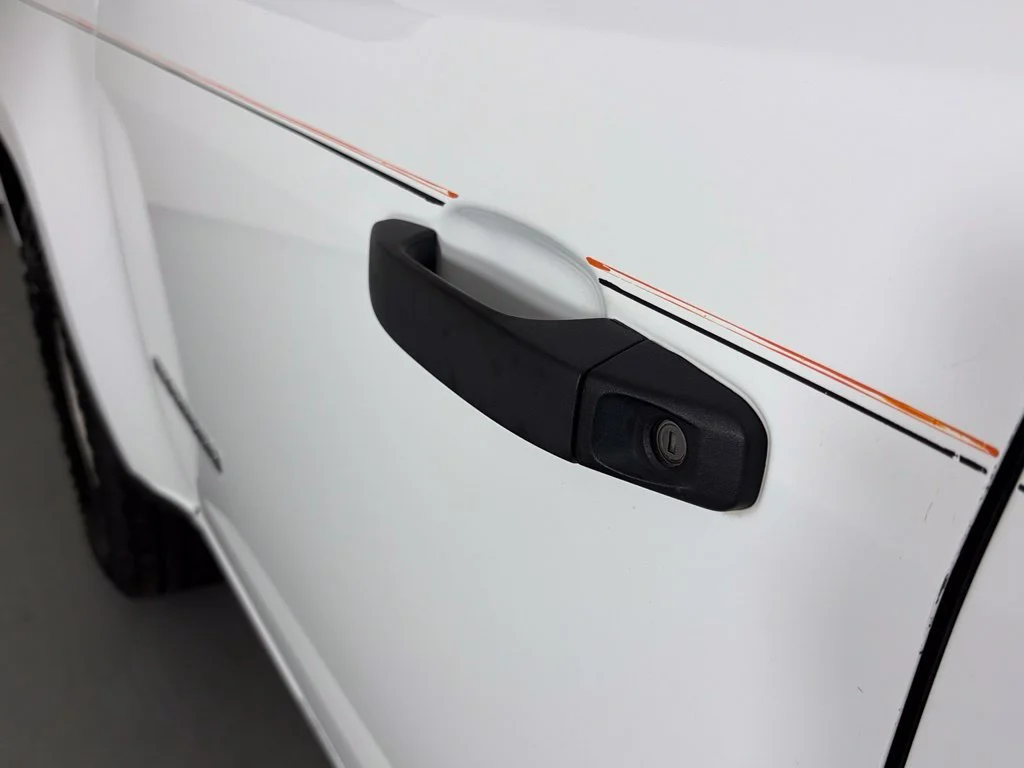 Used 2018 SUMMIT WHITE Chevrolet 4WD Work Truck image 15