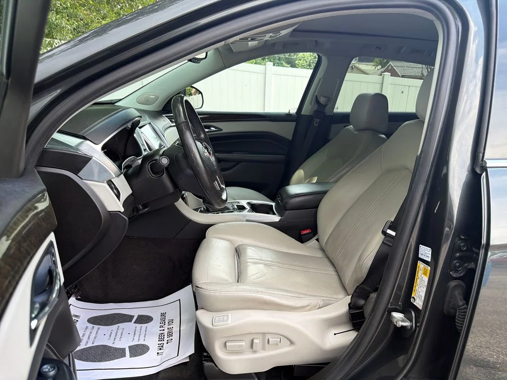 Used 2014 Graphite Metallic Cadillac Performance image 20