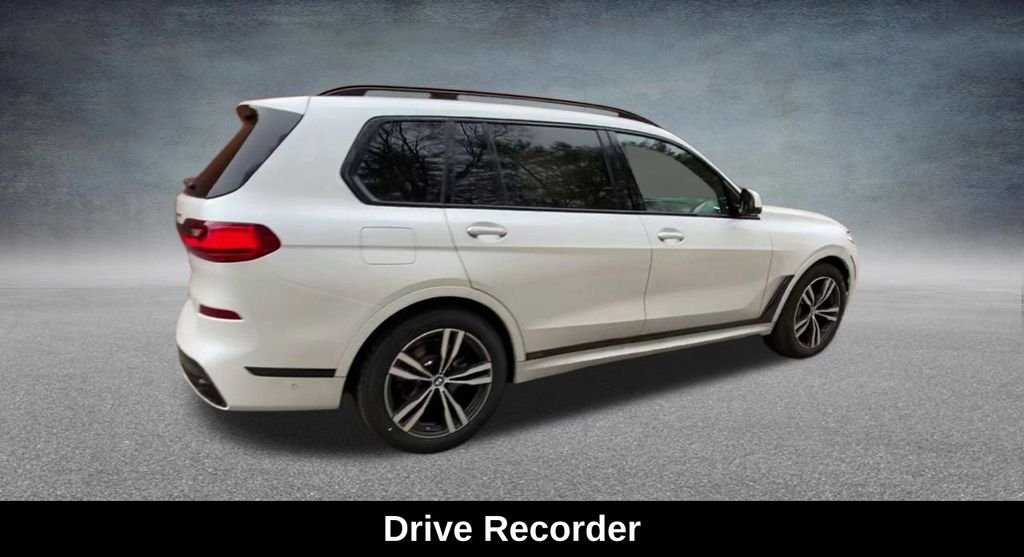Used 2020 White BMW xDrive40i image 29