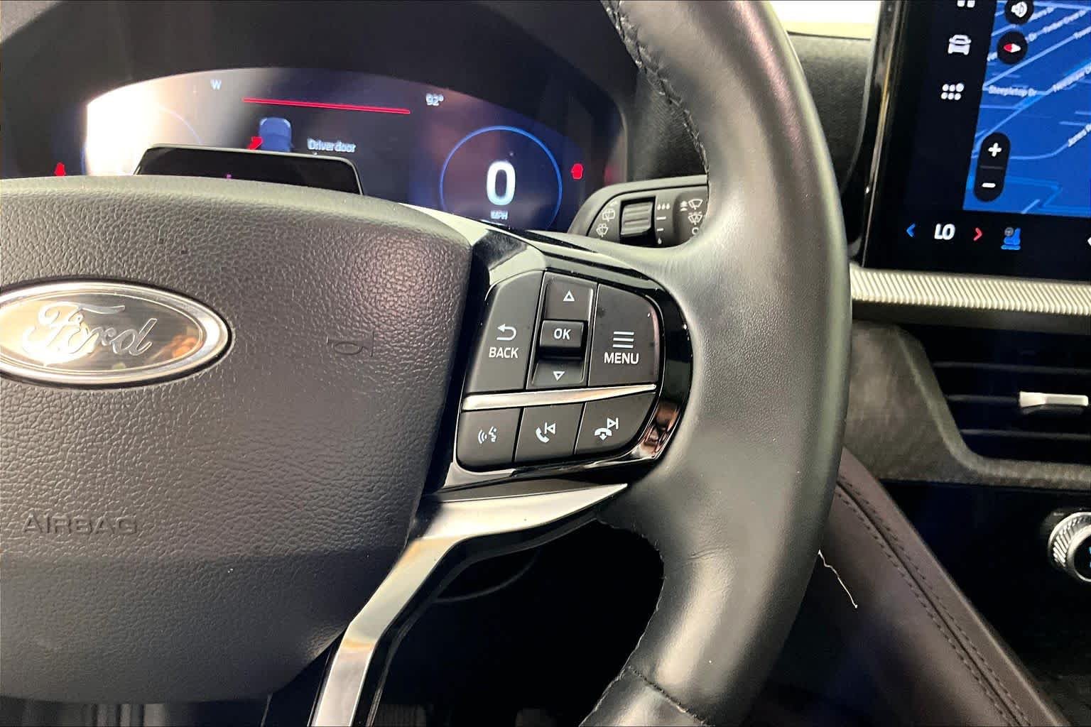 Used 2025 Agate Black Ford Platinum image 23