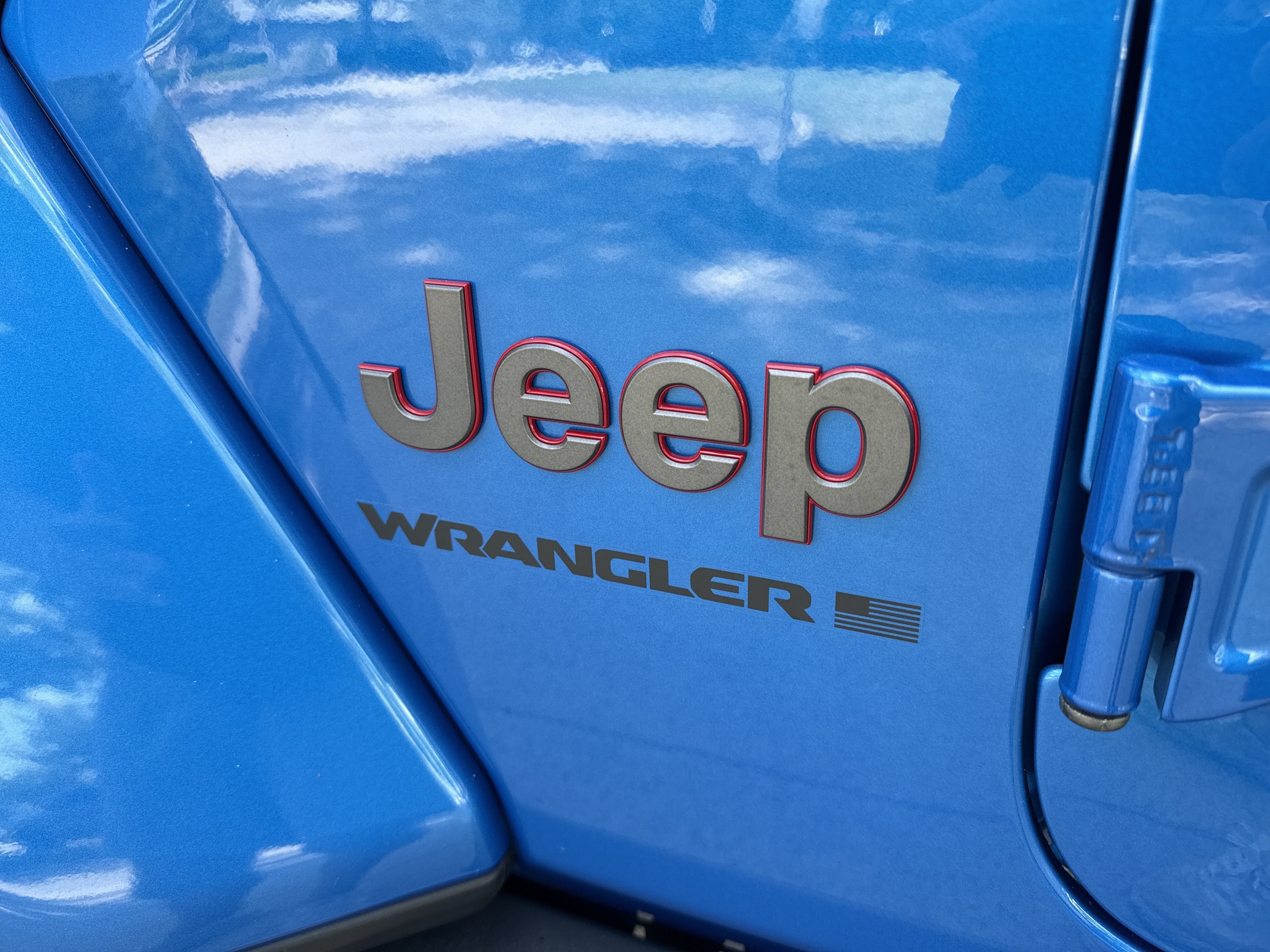 Used 2024 Hydro Blue Pearlcoat Jeep Rubicon X image 11