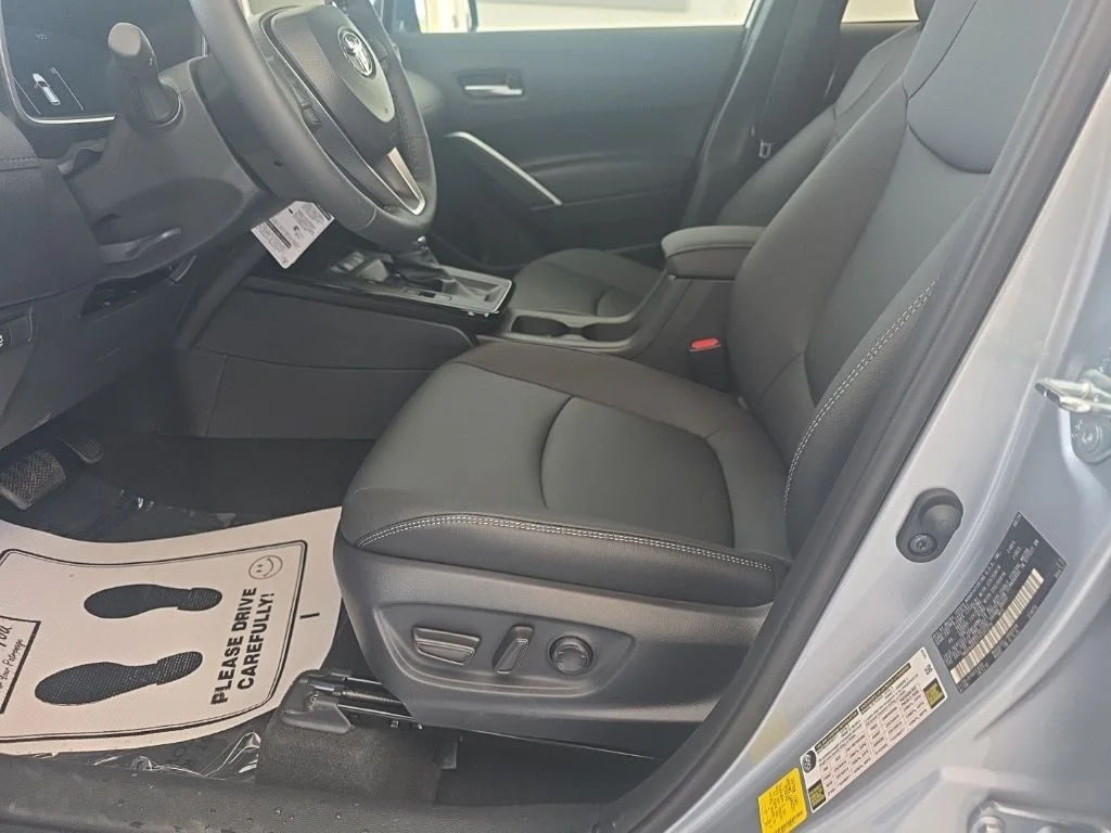 New 2026 Sonic Silver Toyota  XLE image 10