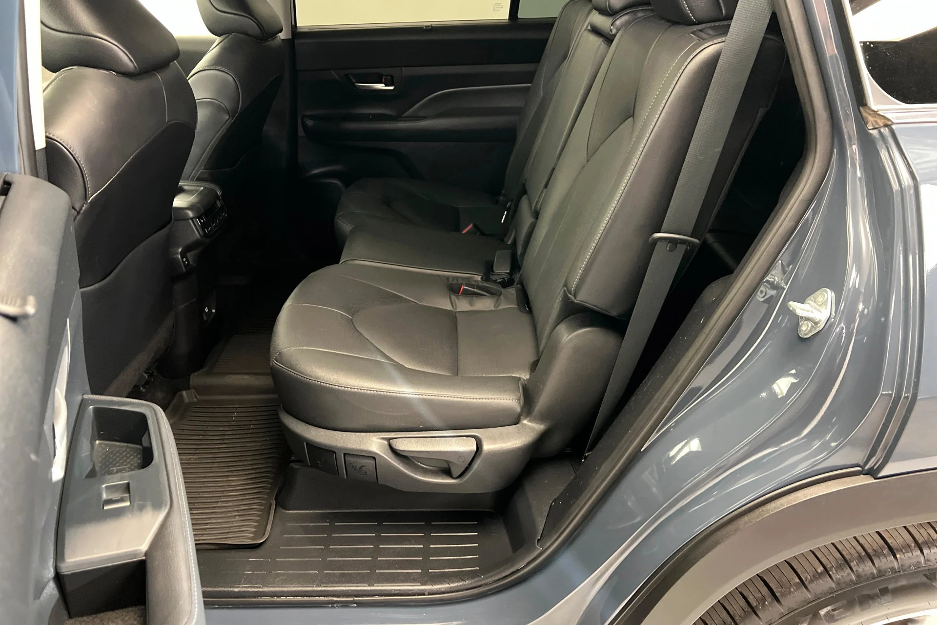 2024 Toyota Grand Highlander Limited - Photo 21