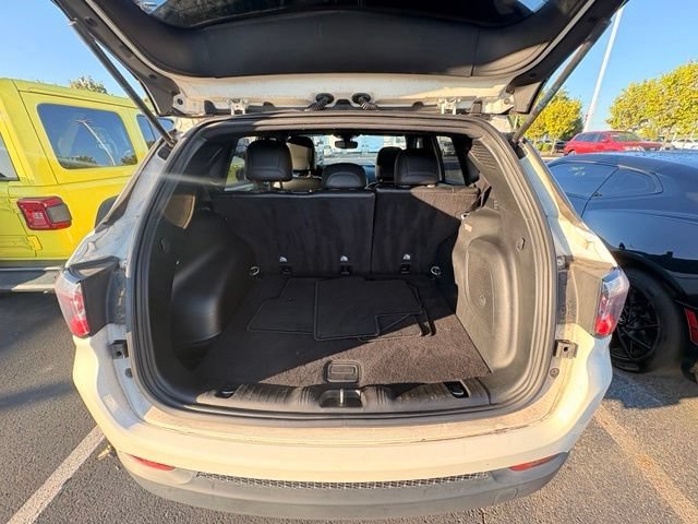 Used 2020 White Jeep High Altitude 4x4 image 18
