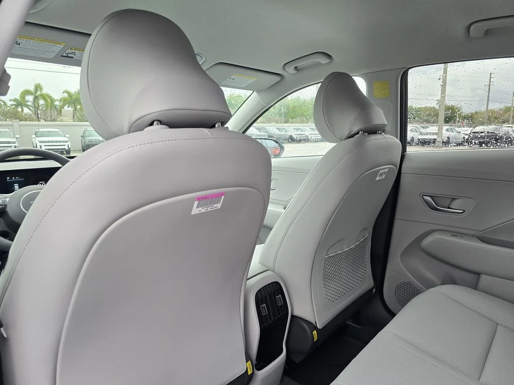 New 2026 Gray Hyundai SEL Premium image 10