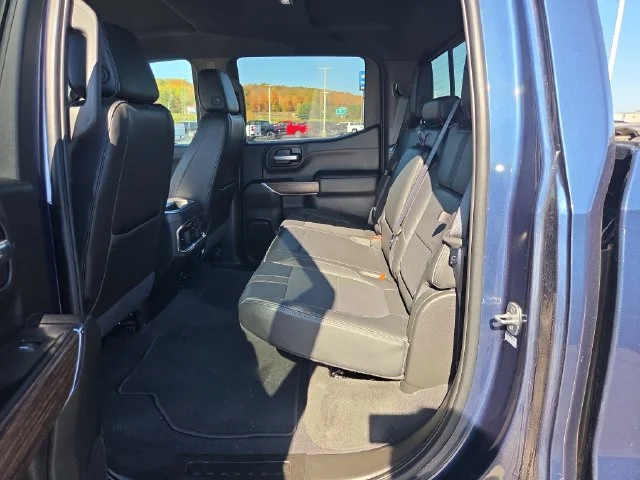 Used 2021 Blue Chevrolet High Country image 29