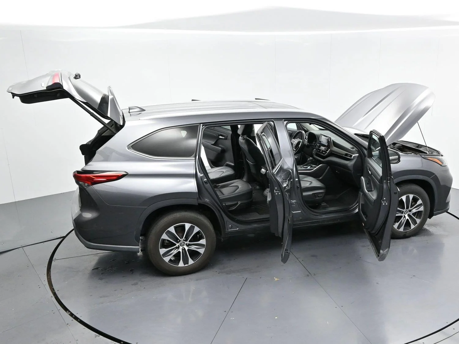 Used 2022 Magnetic Gray Metallic Toyota XLE image 48