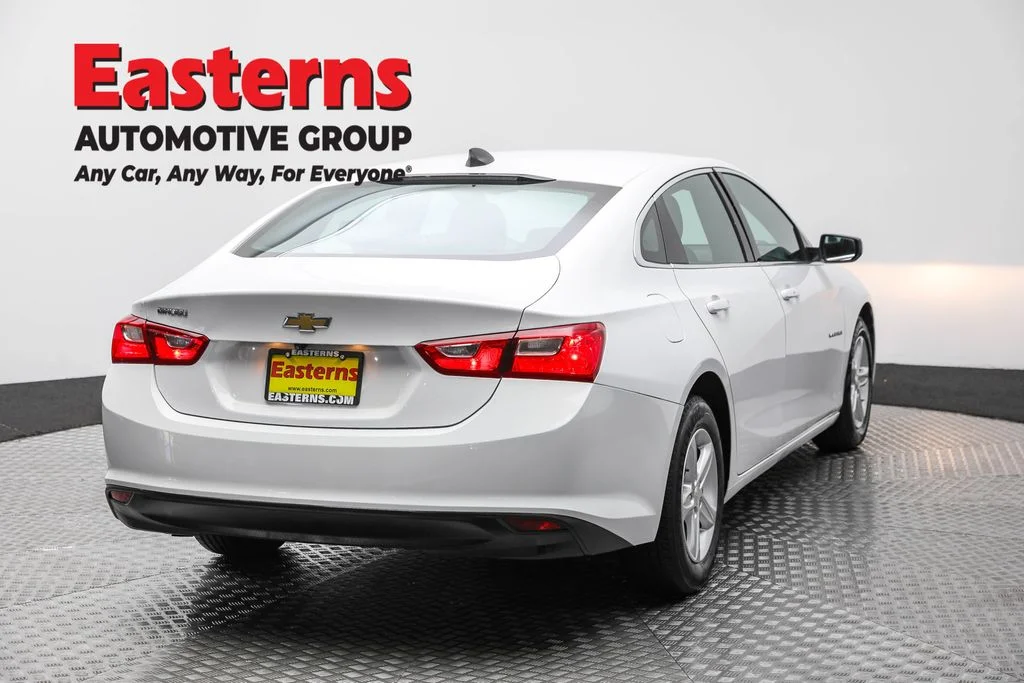 Used 2023 White Chevrolet LS image 5