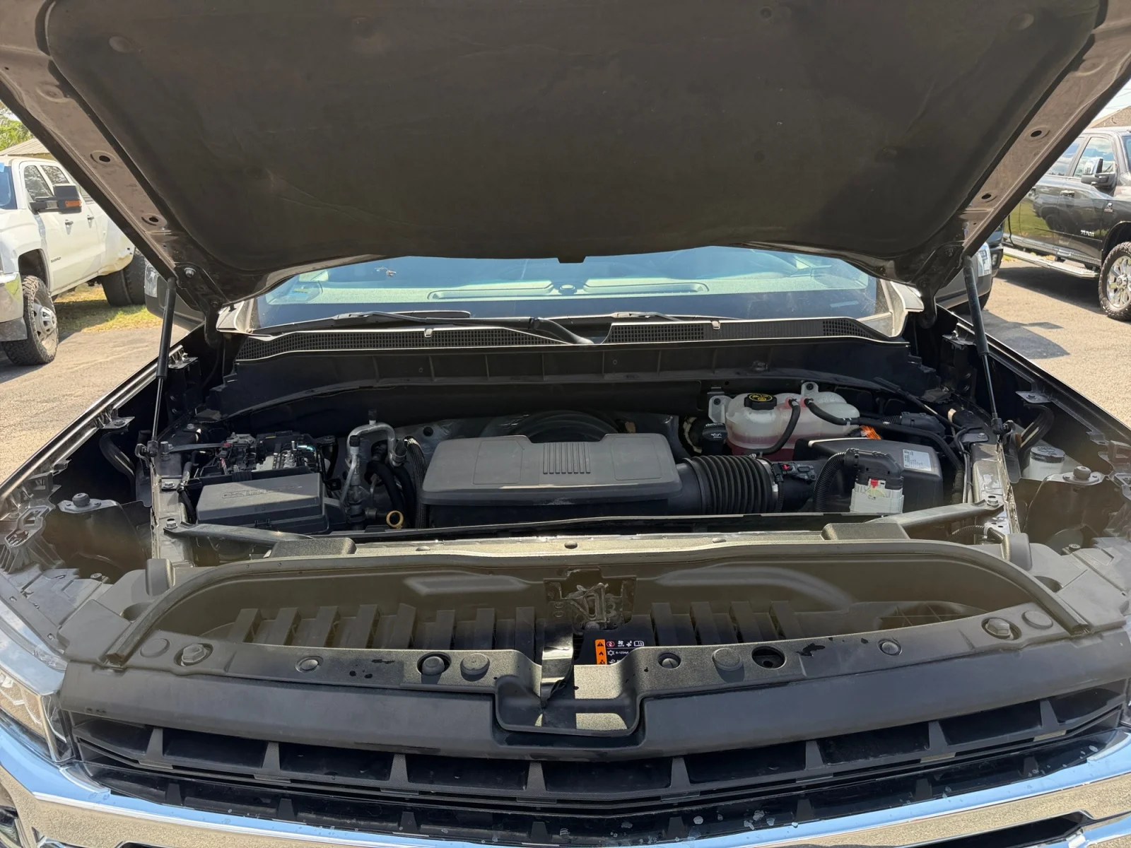 Used 2019 HAVANA BROWN METALLIC Chevrolet LT image 20
