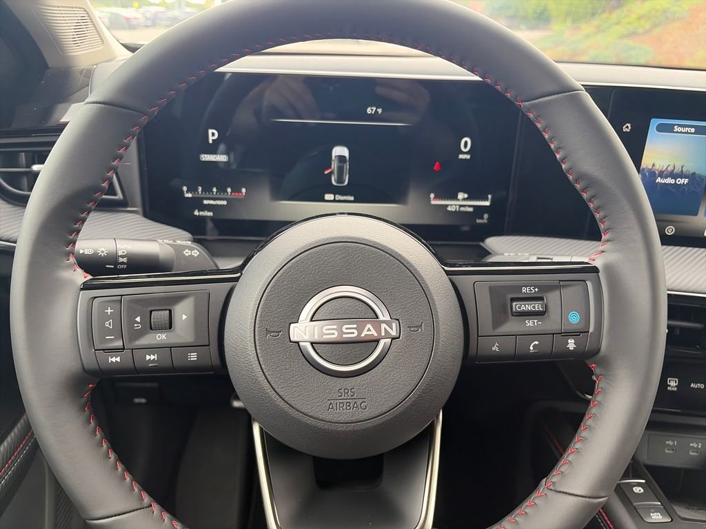 New 2026 Canyon Bronze Metallic Nissan SR image 15