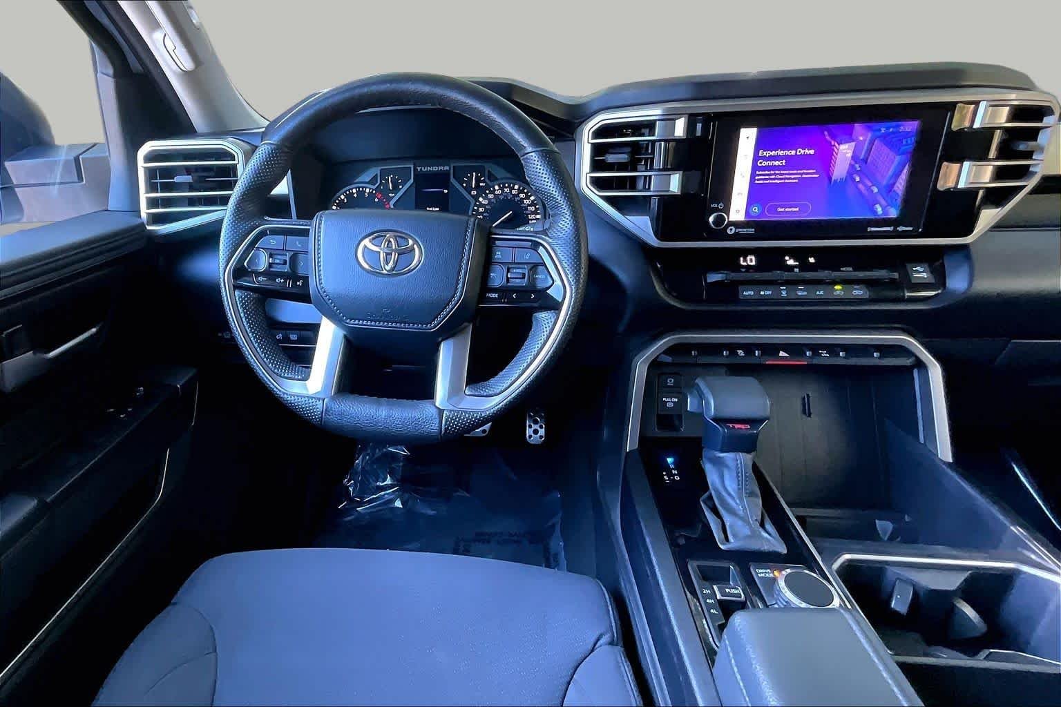 Used 2023 Ice Cap Toyota SR5 image 6