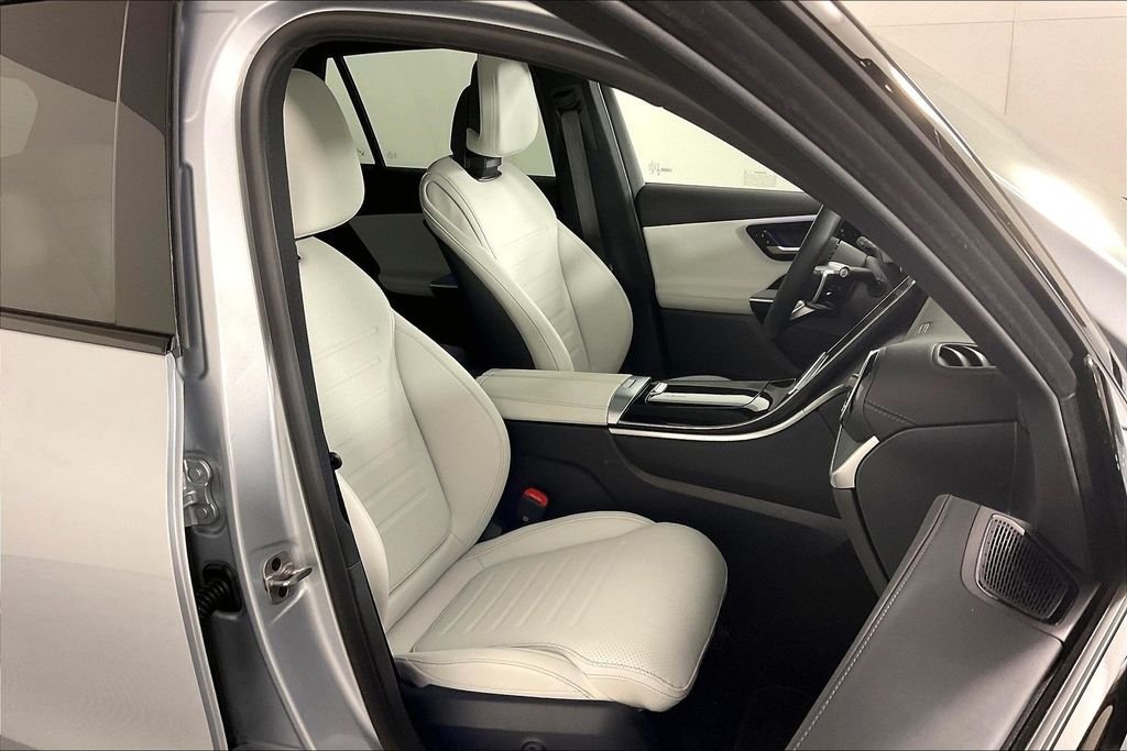 2026 Mercedes-Benz GLC Base - Photo 7
