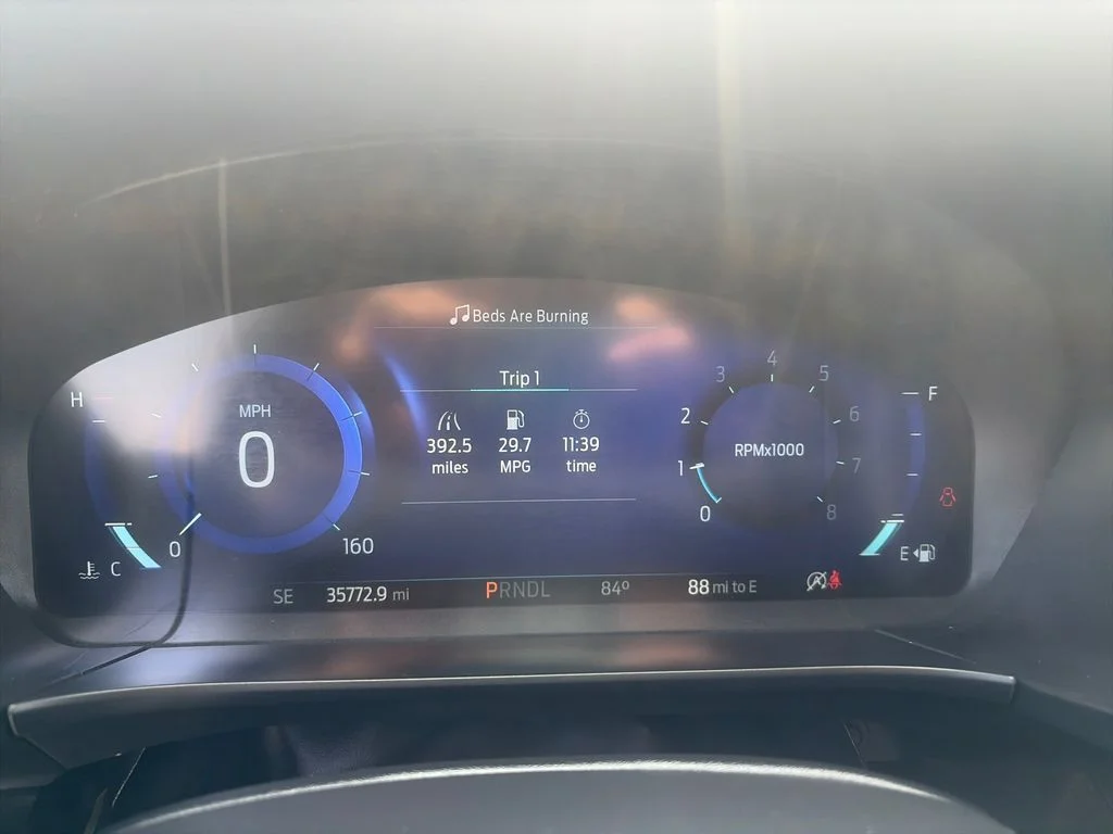 Used 2022 White Ford SEL image 16