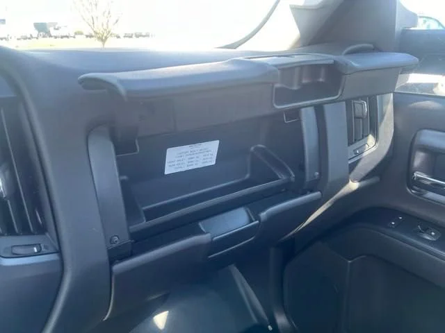 New 2024 Summit White Chevrolet Work Truck image 26