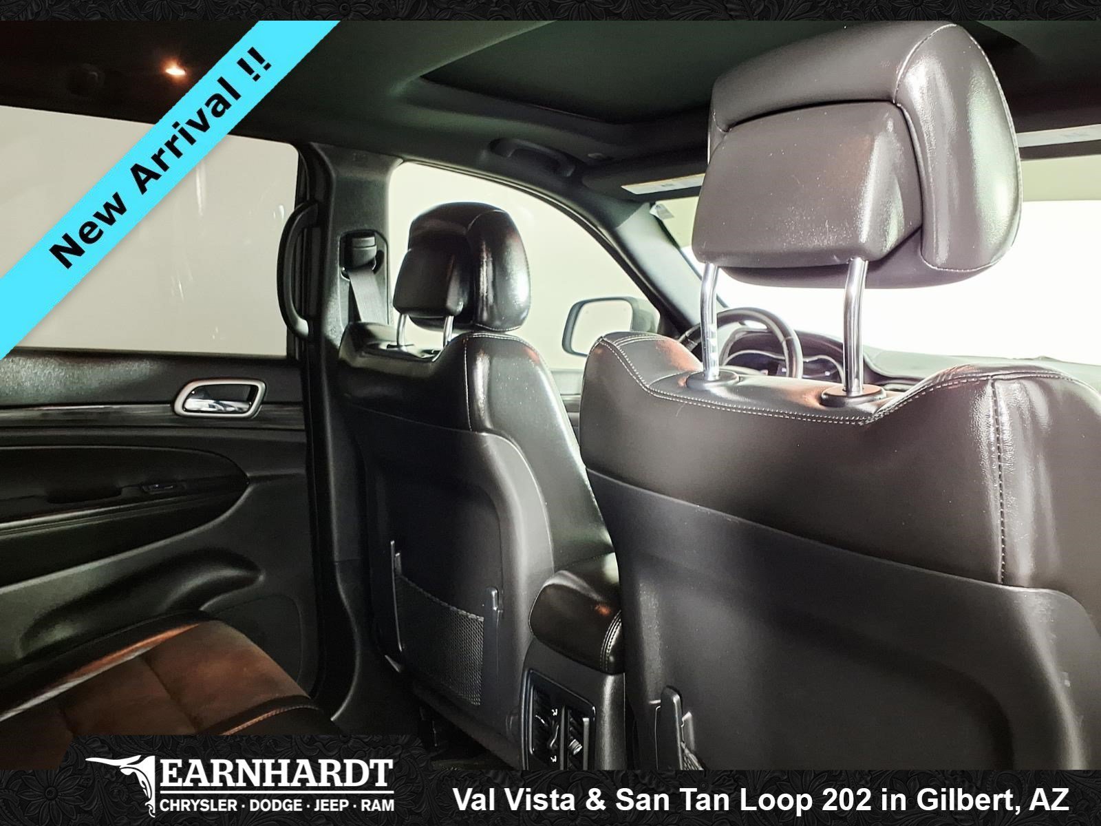 Used 2021 Sting-Gray Clearcoat Jeep Laredo X image 11