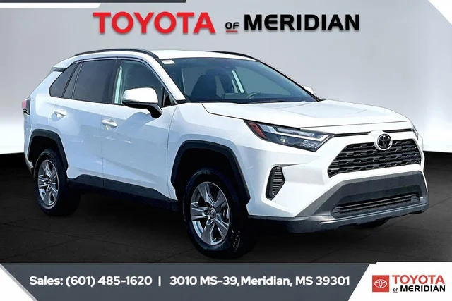 2024 Toyota RAV4 XLE