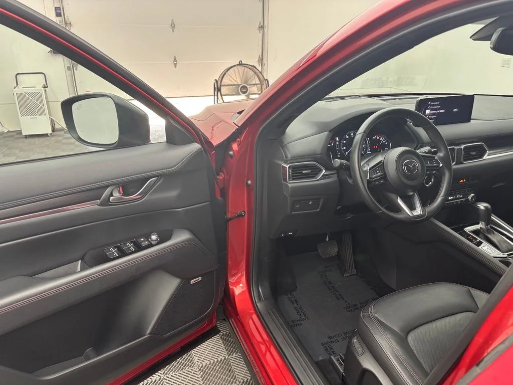Used 2023 Red Mazda 2.5 Turbo image 17